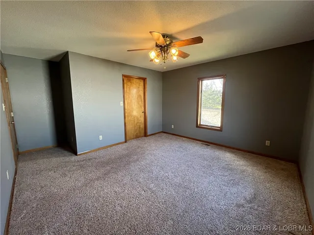 $465,000 | 430 Lewis Drive, Syracuse, MO 65354