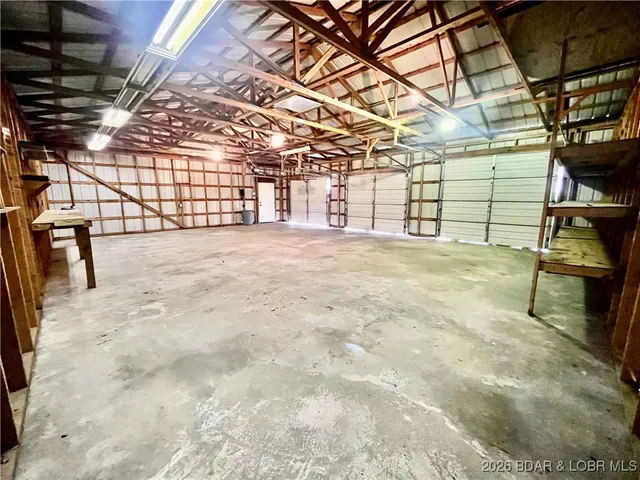 $465,000 | 430 Lewis Drive, Syracuse, MO 65354