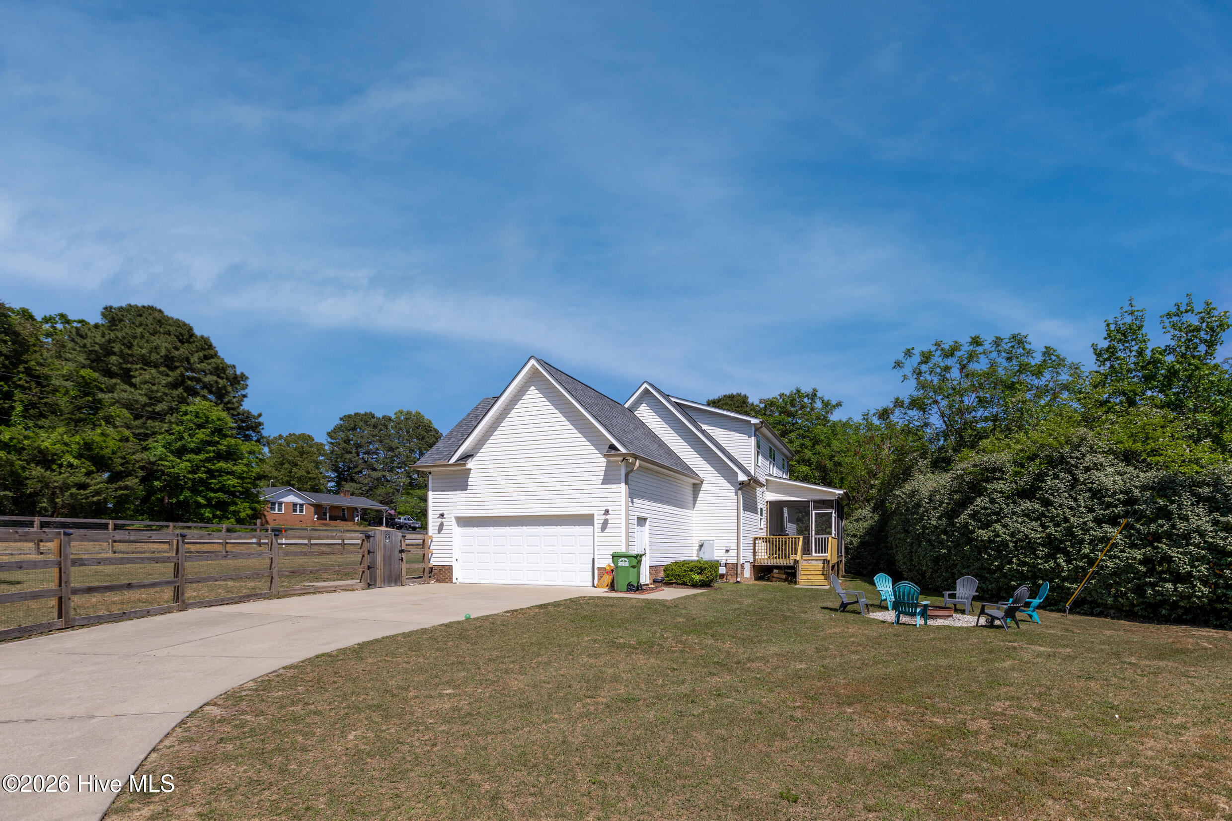 410 Raeford Road, Unit 410 Angier, NC 27501 - Photo 4 of 35 410 Raeford Road Angier NC-7