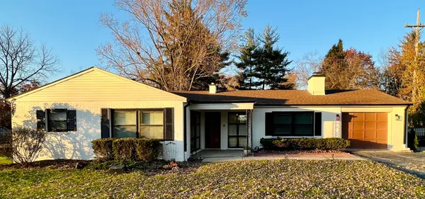 $409,000 | 705 West Fabyan Parkway, Geneva, IL 60134