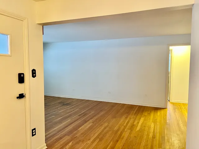 $409,000 | 705 West Fabyan Parkway, Geneva, IL 60134