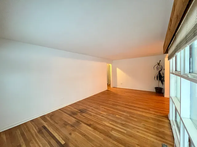 $409,000 | 705 West Fabyan Parkway, Geneva, IL 60134