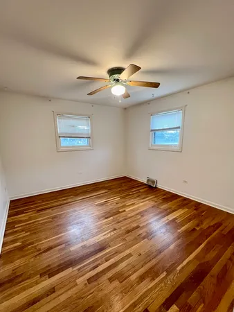 $409,000 | 705 West Fabyan Parkway, Geneva, IL 60134