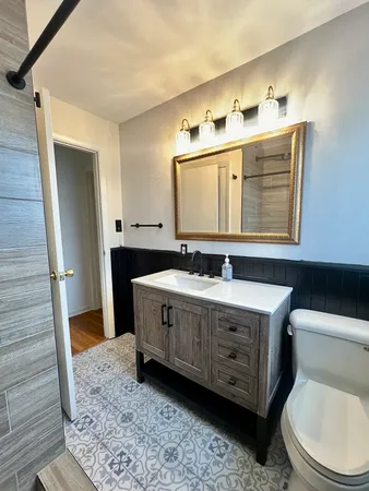 $409,000 | 705 West Fabyan Parkway, Geneva, IL 60134