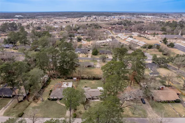 $205,000 | 2026 Ave Q, Huntsville, TX 77340