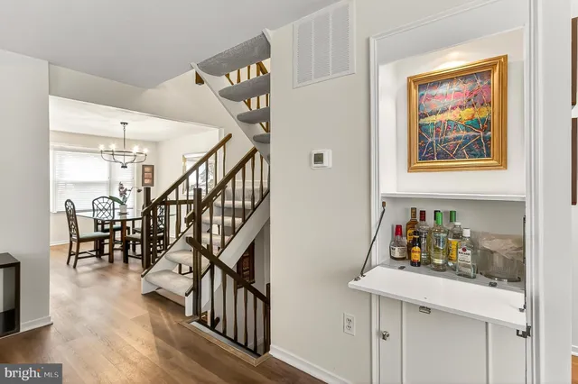 $974,900 | 221 Gundry Drive, Falls Church, VA 22046