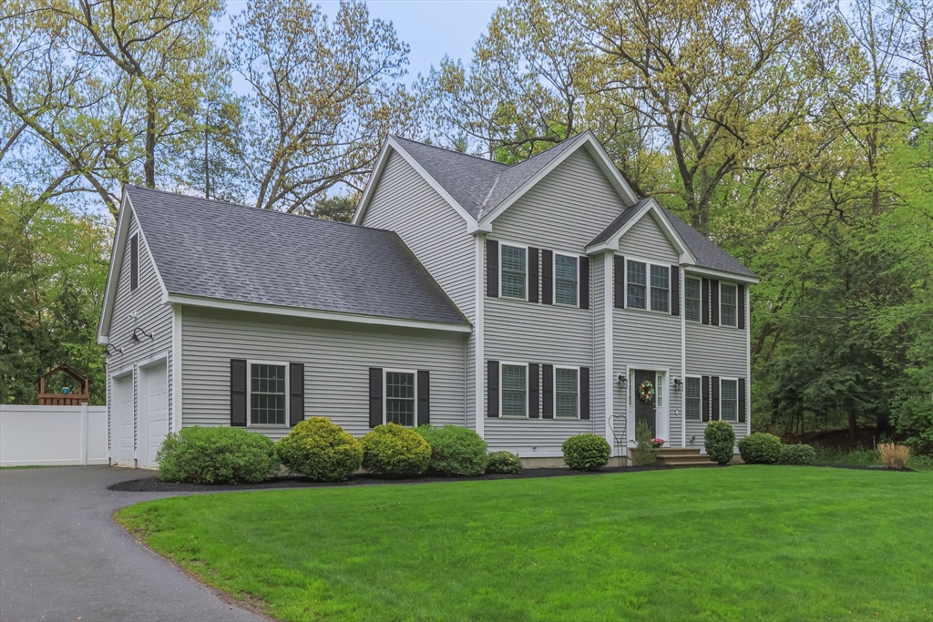 104 School House Road Groton, MA 01450 - Photo 1 of 36