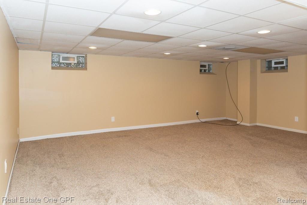 565 Shelden Road Grosse Pointe, MI 48236 - Photo 38 of 49 565SheldenRd-38.jpg