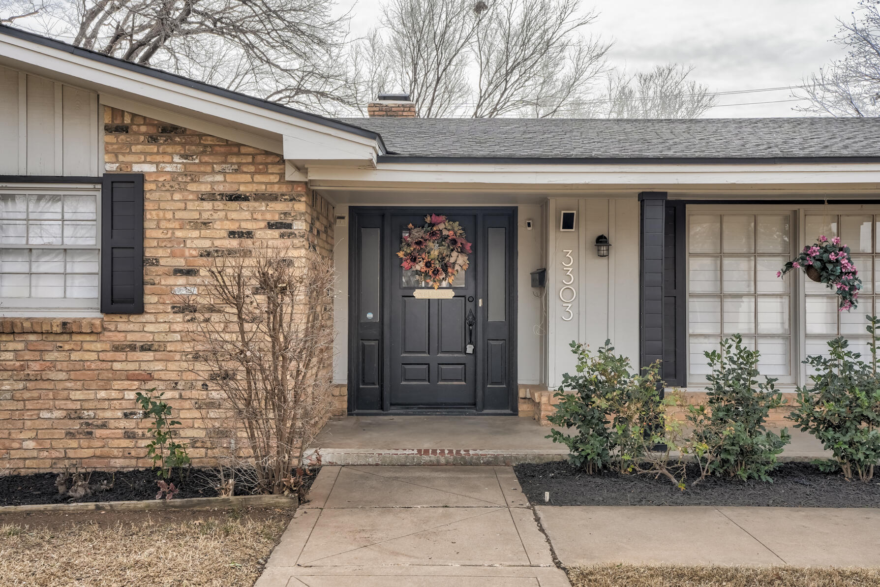 3303 53rd Street Lubbock, TX 79413 - Photo 4 of 64 DSC07606_07_08_09_10
