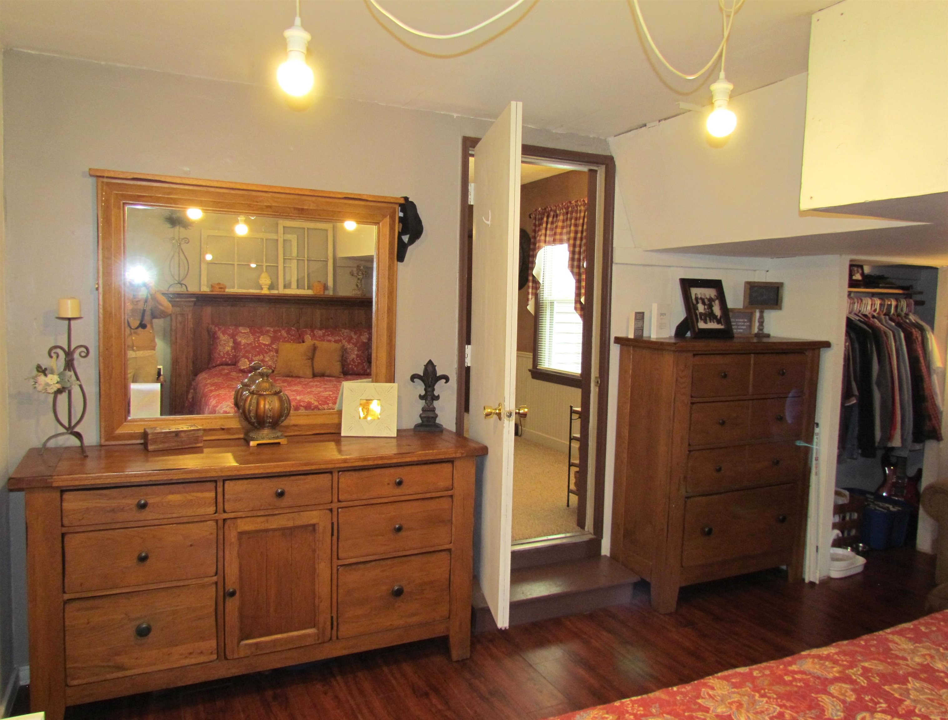727 Elgin Street Cherry Valley, IL 61016 - Photo 24 of 35 a bathroom with a sink a vanity and a mirror