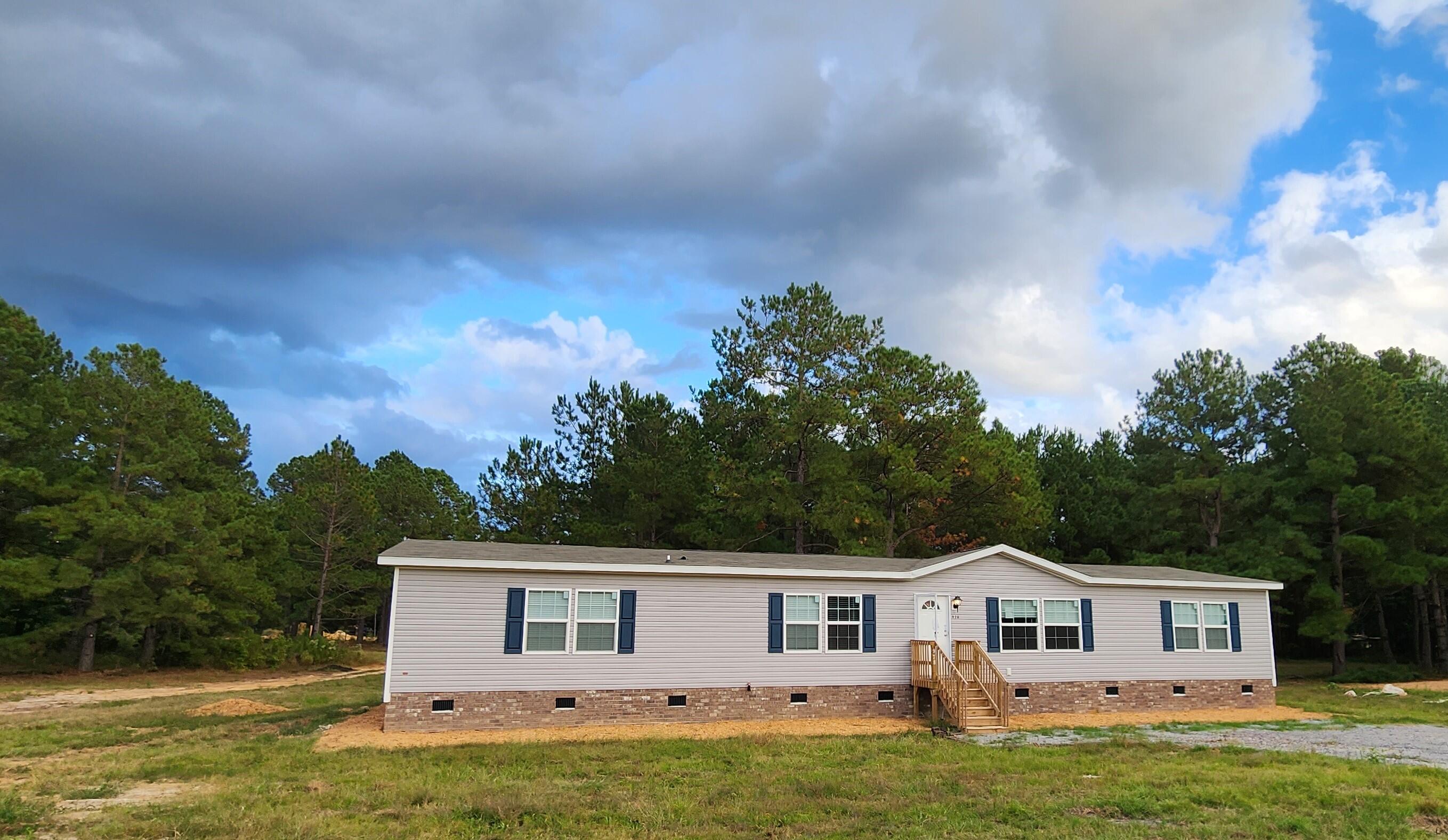 978 Tiger Loop St. Stephen, SC 29479 - Photo 1 of 20 20231005_174634