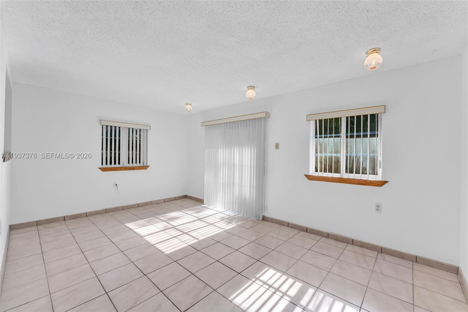 11190 Southwest 57th Street Miami, FL 33173 - Photo 21 of 38