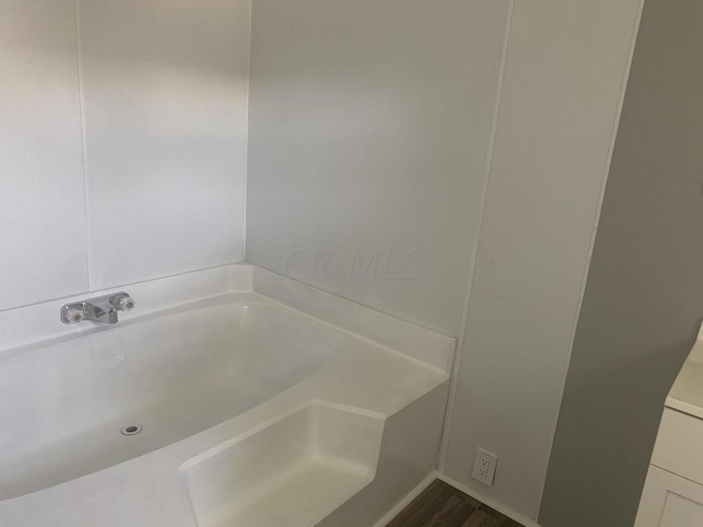 900 Harcourt Road, Unit 38 Mount Vernon, OH 43050 - Photo 12 of 14