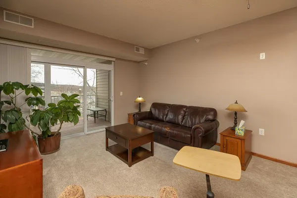 $295,000 | 1880 3rd Avenue Northwest, Unit 310, Rochester, MN 55901