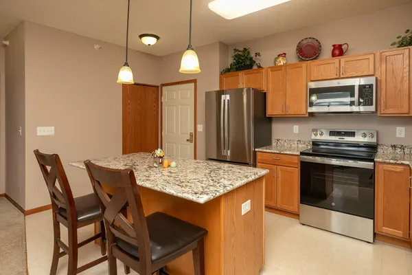 $295,000 | 1880 3rd Avenue Northwest, Unit 310, Rochester, MN 55901