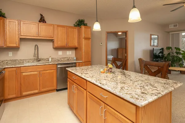 $295,000 | 1880 3rd Avenue Northwest, Unit 310, Rochester, MN 55901