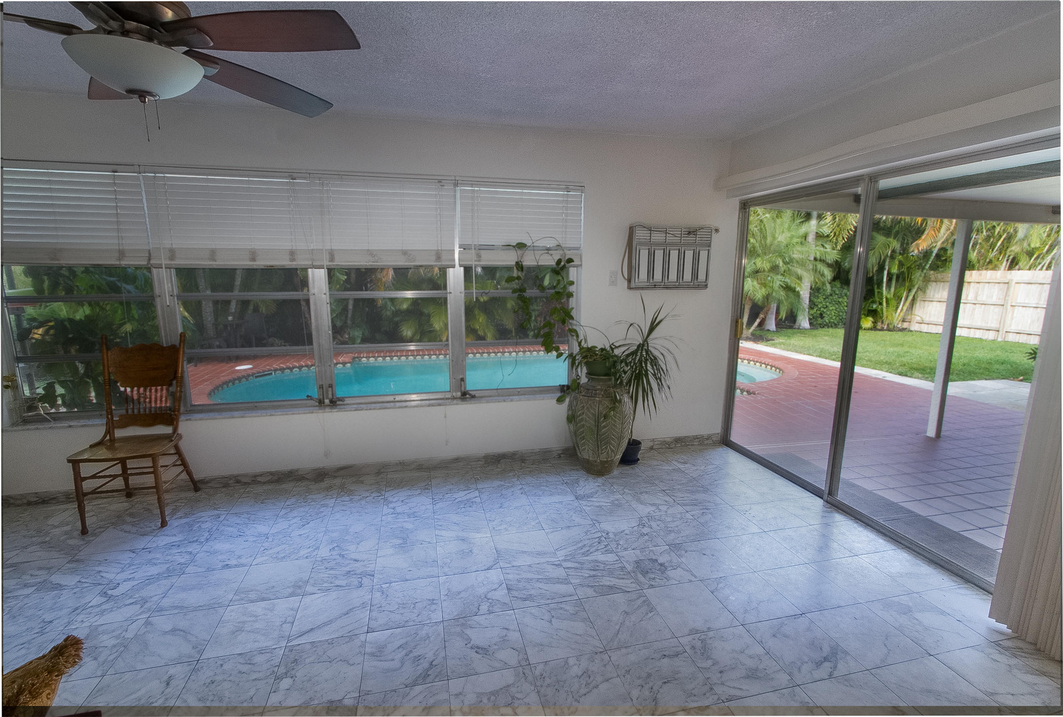 263 Northeast 30th Street Boca Raton, FL 33431 - Photo 12 of 23 East Boca Beauty!--19