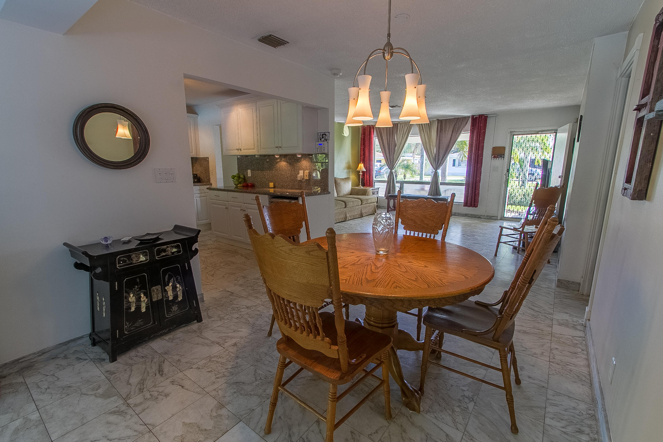263 Northeast 30th Street Boca Raton, FL 33431 - Photo 10 of 23 East Boca Beauty!--17