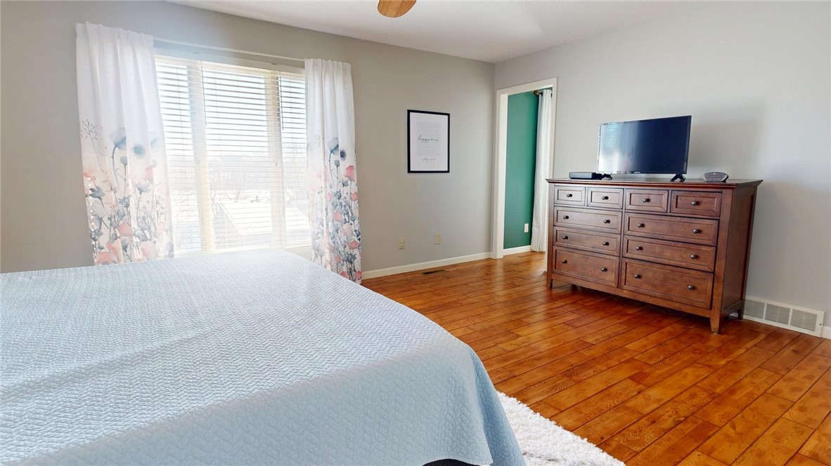 455 Shoreline Drive Decatur, IL 62521 - Photo 20 of 38