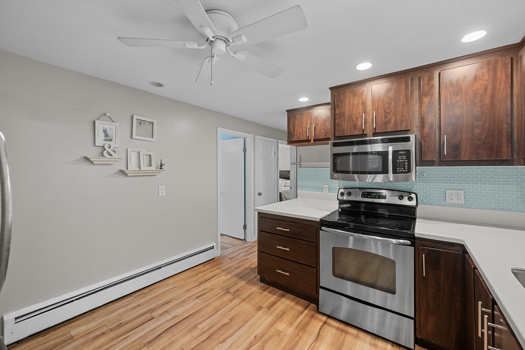 28 Greybert Lane Worcester, MA 01602 - Photo 16 of 35