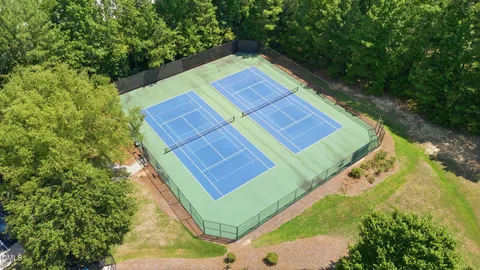 $895,000 | 215 Lansbrooke Lane, Apex, NC 27502