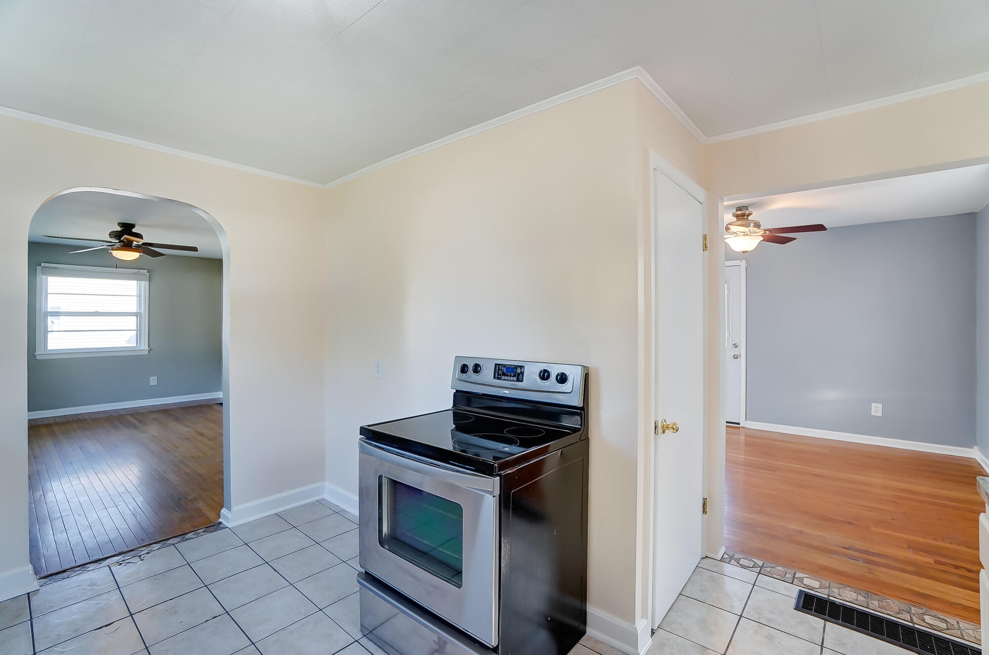 724 Patrick Road Springfield, OH 45503 - Photo 10 of 43 Gallery Image 10