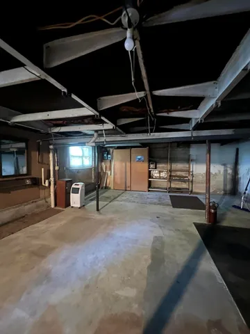 $279,000 | 795 Memorial Drive, Winthrop, ME 04364