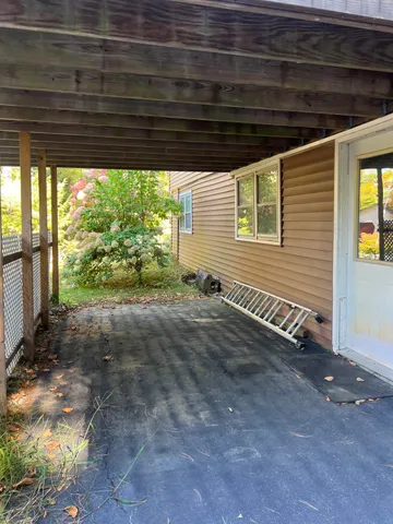 $279,000 | 795 Memorial Drive, Winthrop, ME 04364