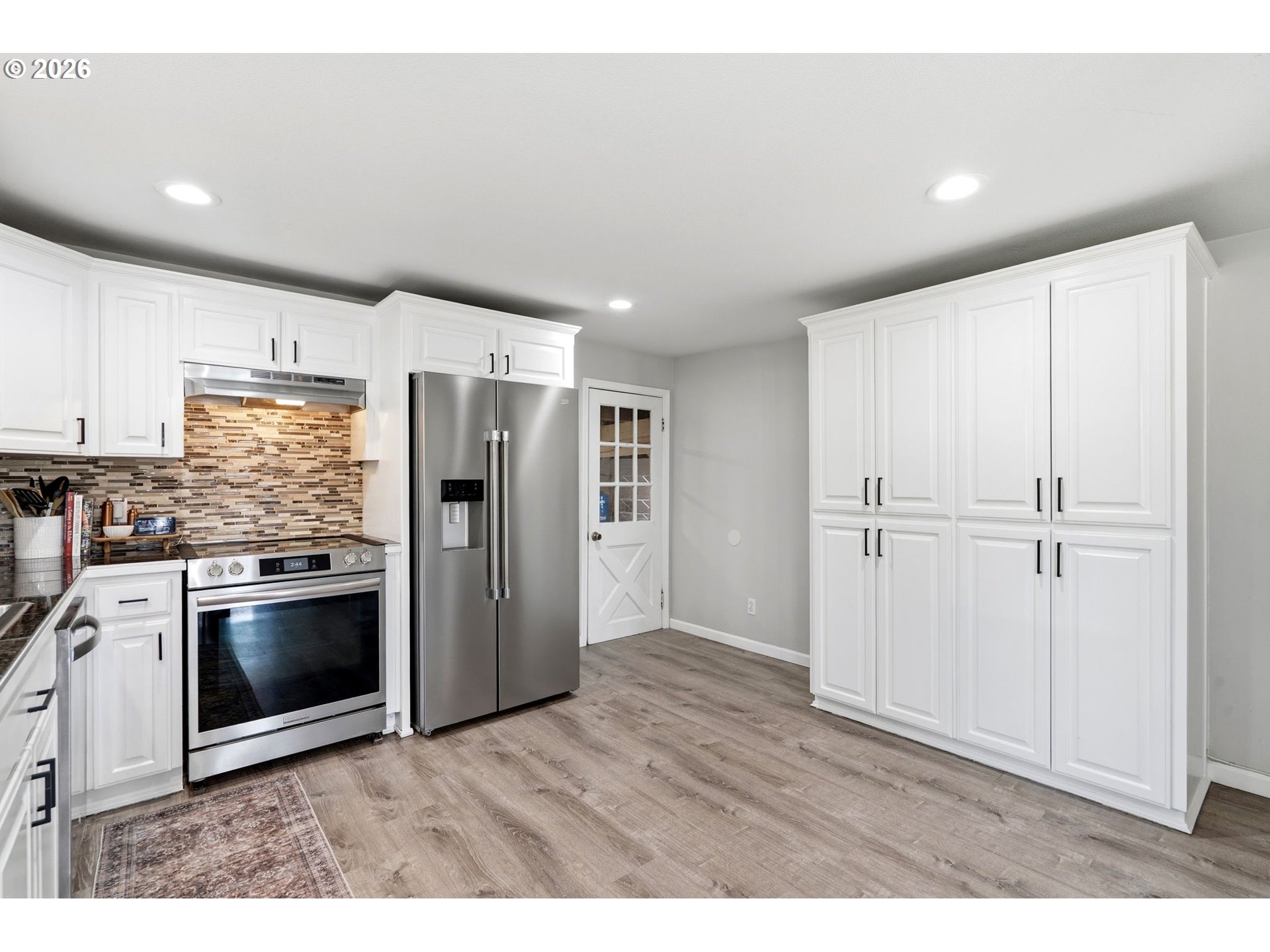 31020 Southwest Unger Road Cornelius, OR 97113 - Photo 15 of 44 Kitchen