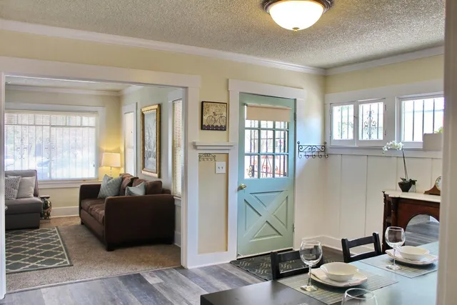 $320,500 | 630 East Dudley Avenue, Fresno, CA 93728