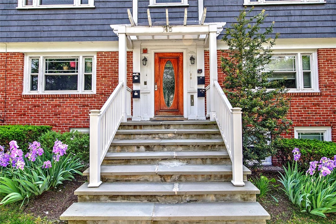 145 Butler Avenue, Unit 2N Providence, RI 02906 - Photo 1 of 19