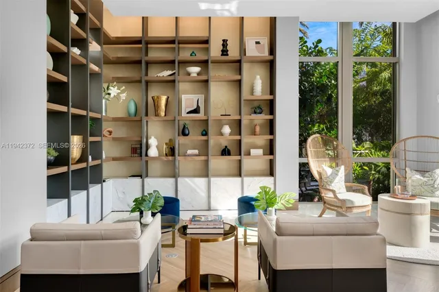 $4,495,000 | 515 Valencia Avenue, Unit 1103, Coral Gables, FL 33134