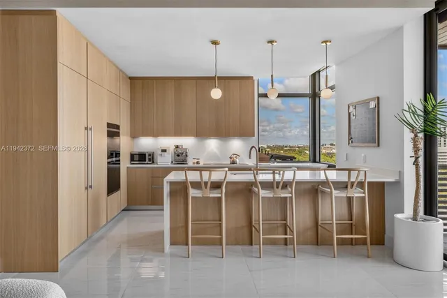 $4,495,000 | 515 Valencia Avenue, Unit 1103, Coral Gables, FL 33134