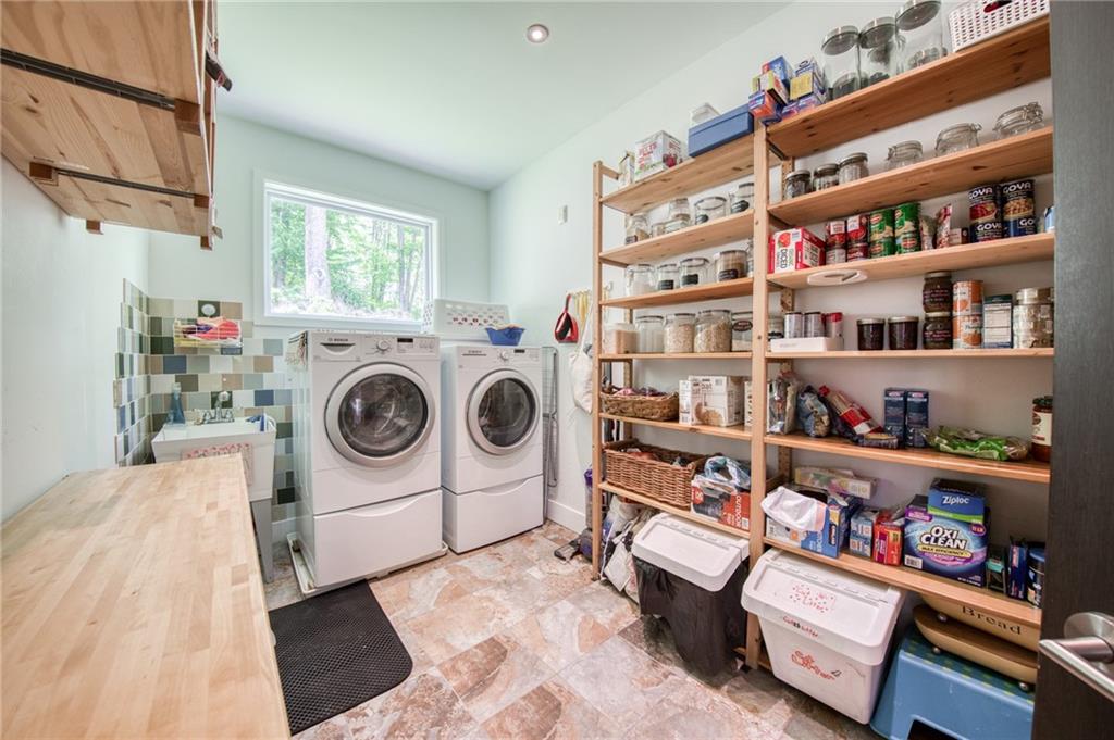236 Hespenheide Road Mars, PA 16046 - Photo 20 of 50 a utility room with dryer and washer