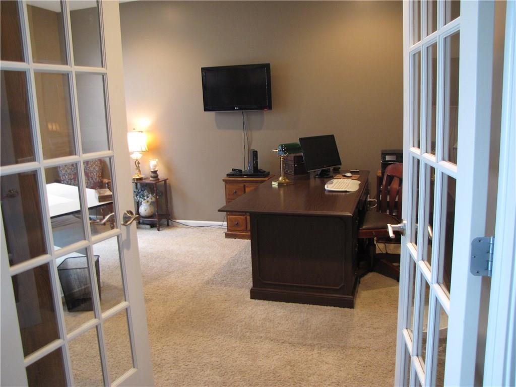 12995 Ratliff Run Fishers, IN 46037 - Photo 4 of 24 Gallery Image 4