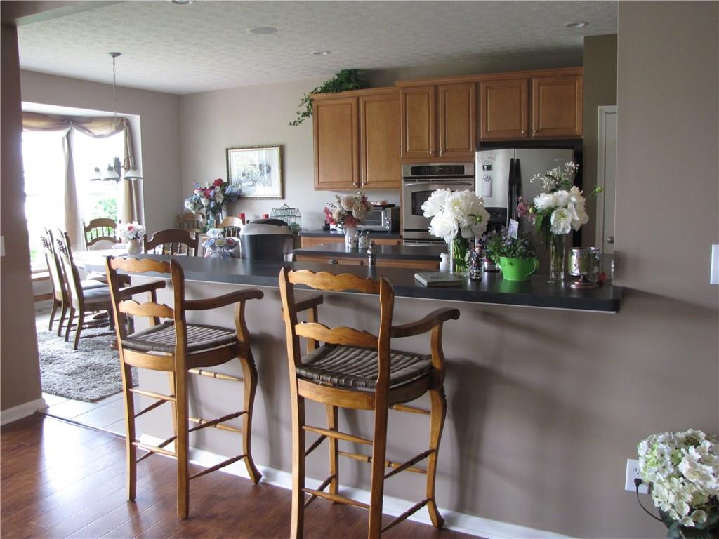 12995 Ratliff Run Fishers, IN 46037 - Photo 5 of 24 Gallery Image 5