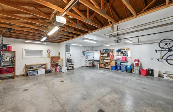 $189,900 | 1003 13th Avenue Southwest, Austin, MN 55912