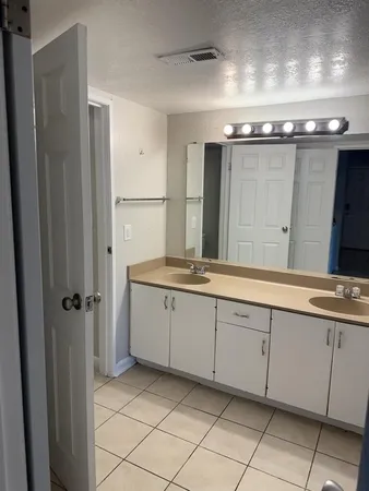 $925 | 915 South Seminole Drive, Unit 12, Chattanooga, TN 37412