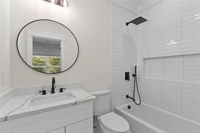 $1,200,000 | 5 Olevia Street, Winder, GA 30680