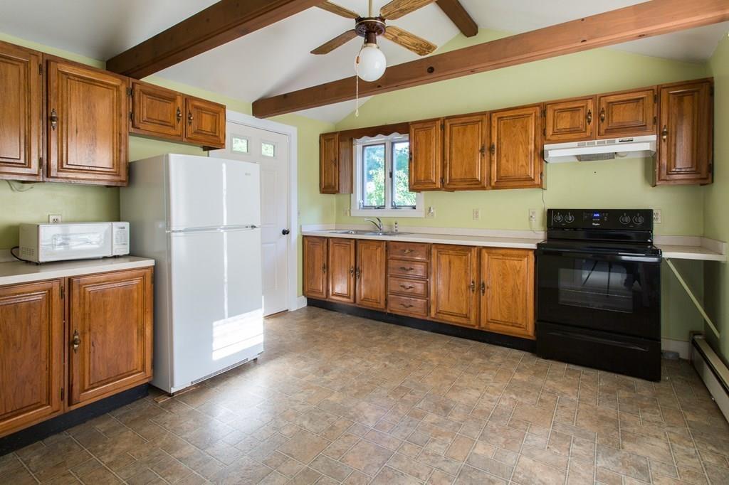44 Nelson Street Warren, MA 01083 - Photo 5 of 22 Gallery Image 5