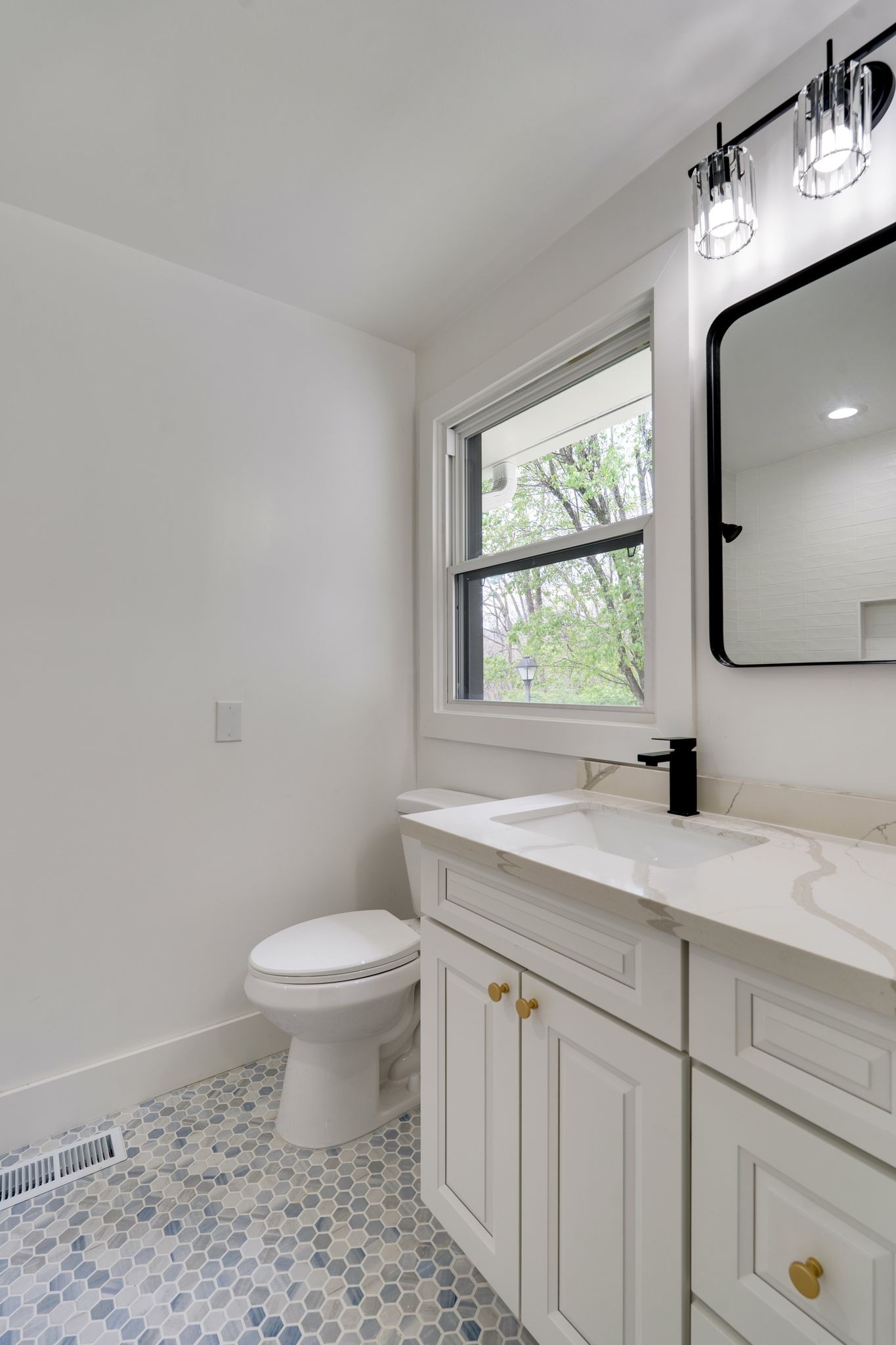 6612 Fox Hollow Road Nashville, TN 37205 - Photo 25 of 44