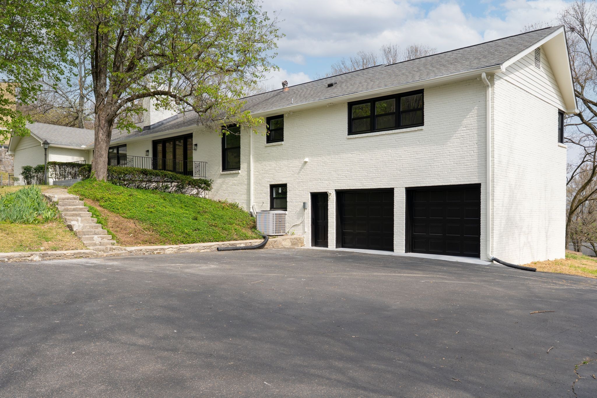 6612 Fox Hollow Road Nashville, TN 37205 - Photo 33 of 44