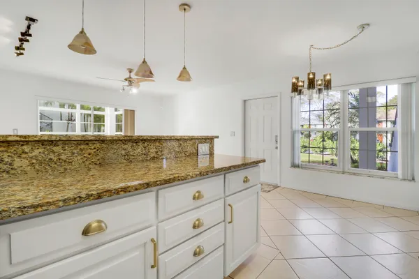 $2,400 | 964 Northwest Spruce Ridge Drive, Unit D1, Stuart, FL 34994