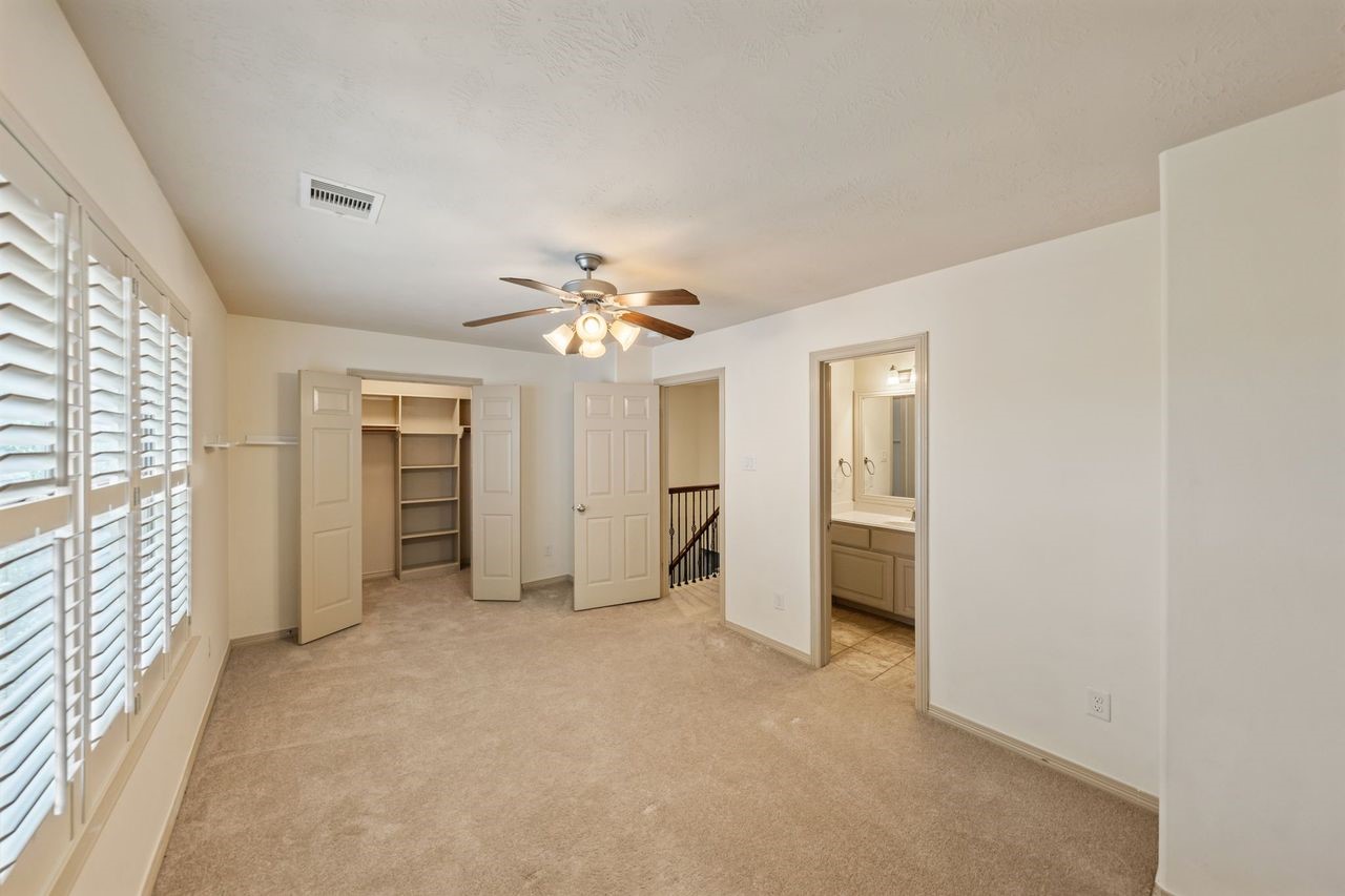 4018 Childress Street Houston, TX 77005 - Photo 20 of 20 Ensuite bathroom for Bedroom 3