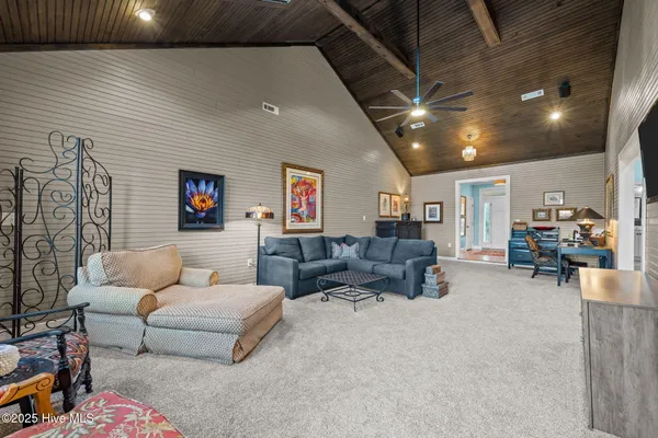 $550,000 | 256 Spring Drive, Aurora, NC 27806