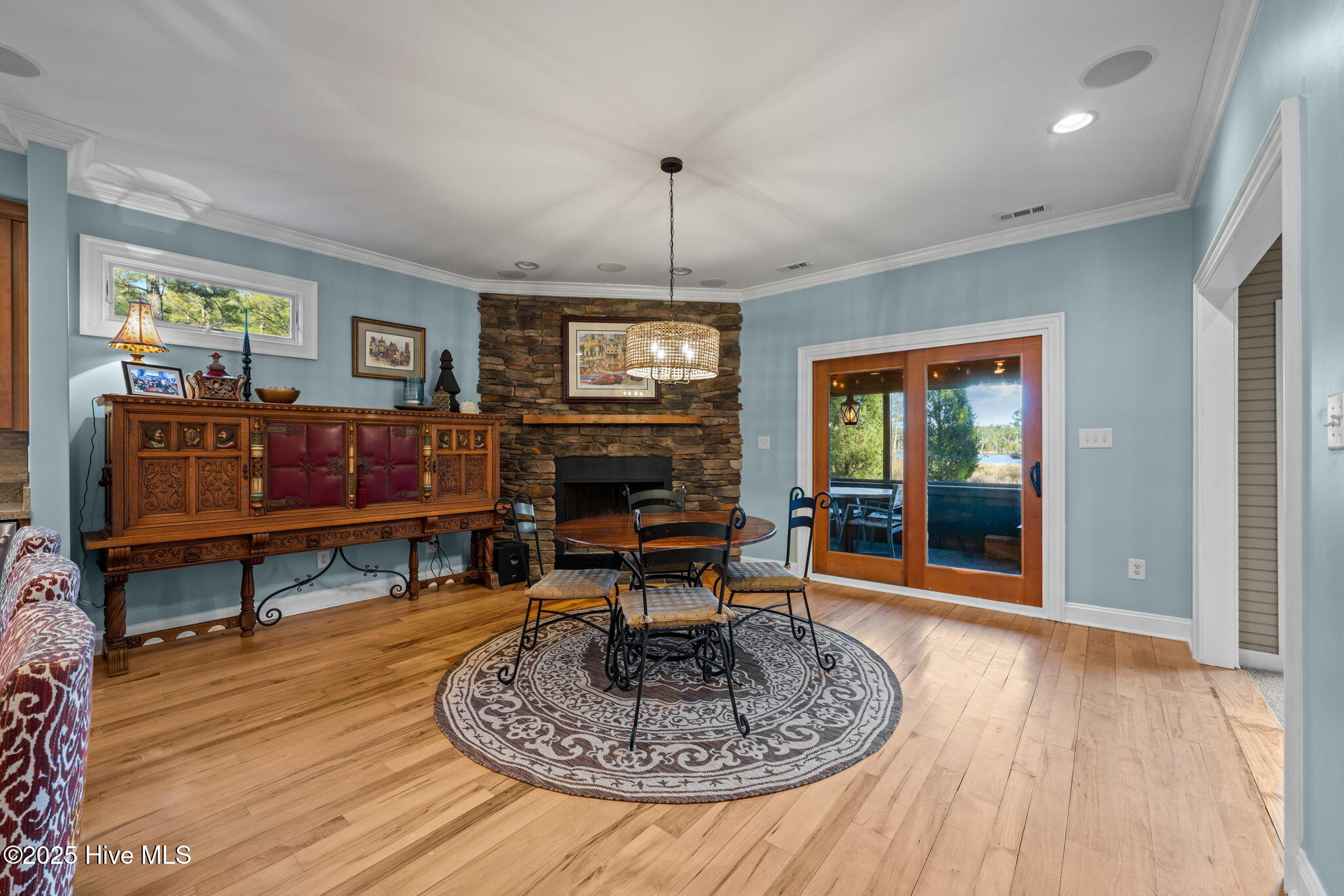256 Spring Drive Aurora, NC 27806 - Photo 19 of 40 dining area off the kitchen