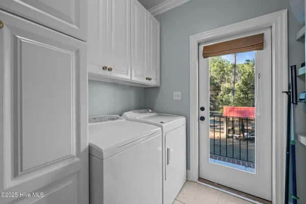 $550,000 | 256 Spring Drive, Aurora, NC 27806