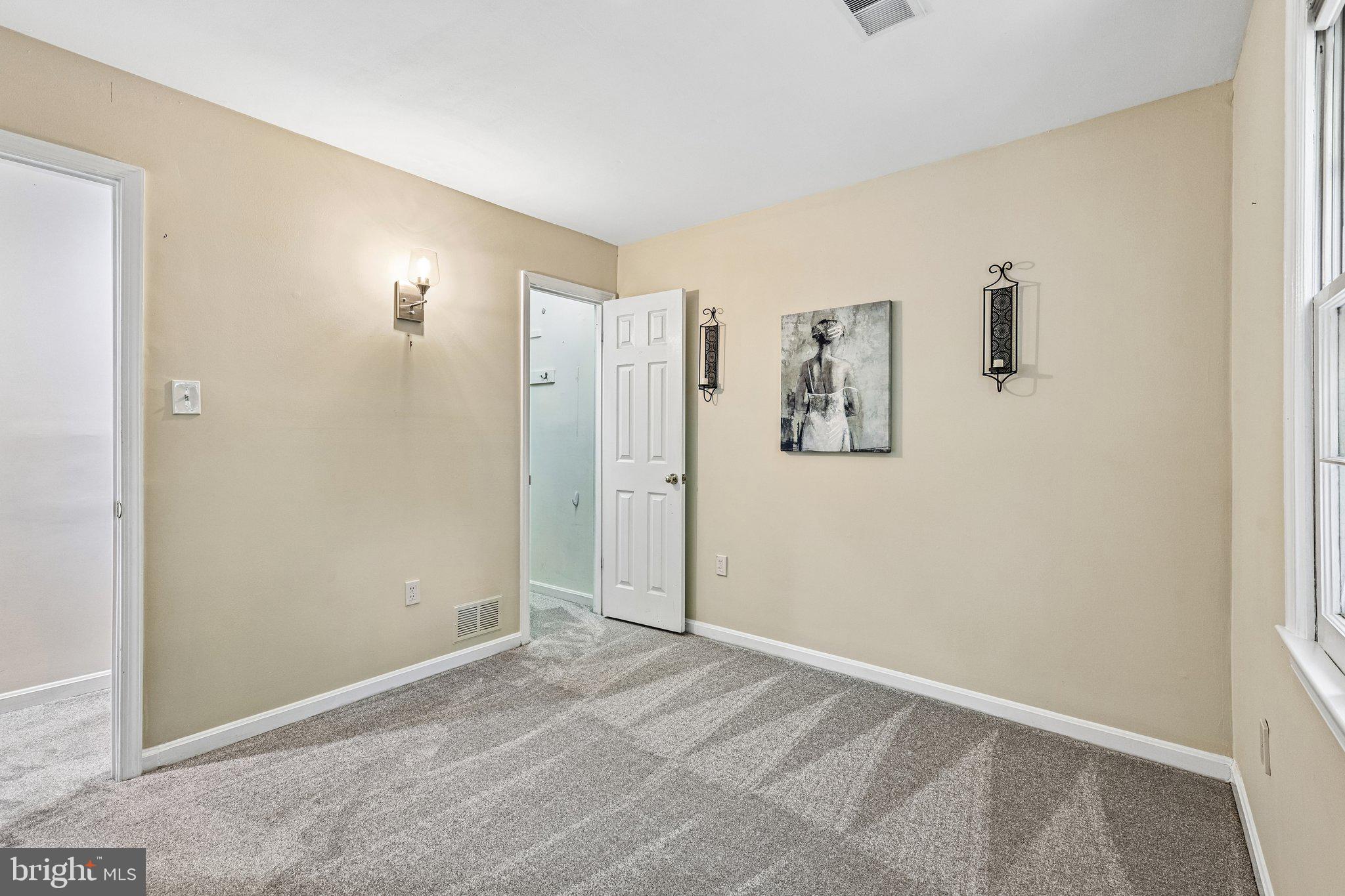 2484 Freetown Drive Reston, VA 20191 - Photo 23 of 63 Bedroom