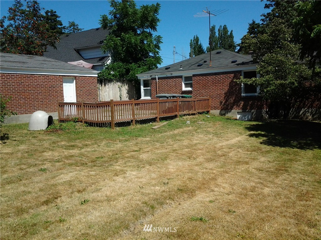 273 Thomas Avenue Southwest Renton, WA 98057 - Photo 19 of 23