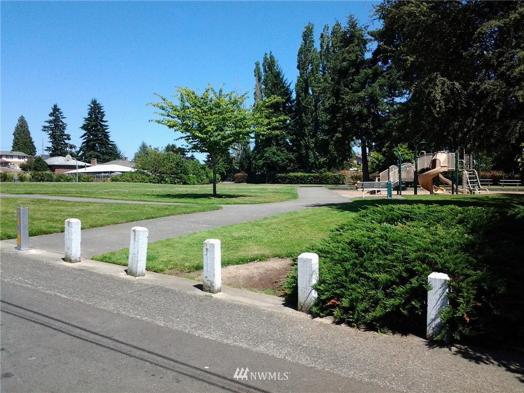 273 Thomas Avenue Southwest Renton, WA 98057 - Photo 23 of 23